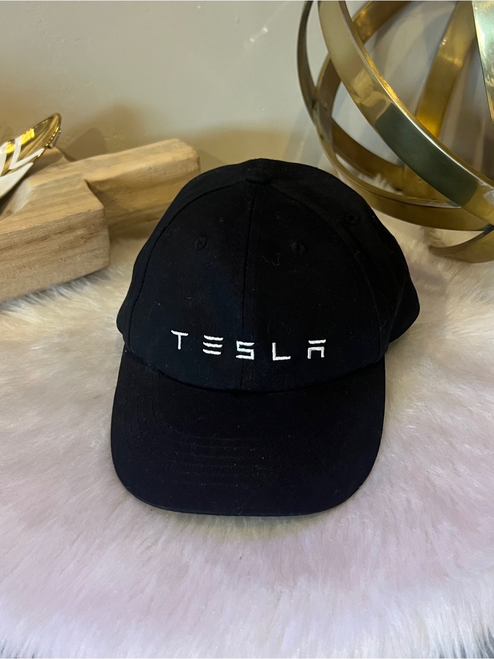 Tesla kids strap back hat